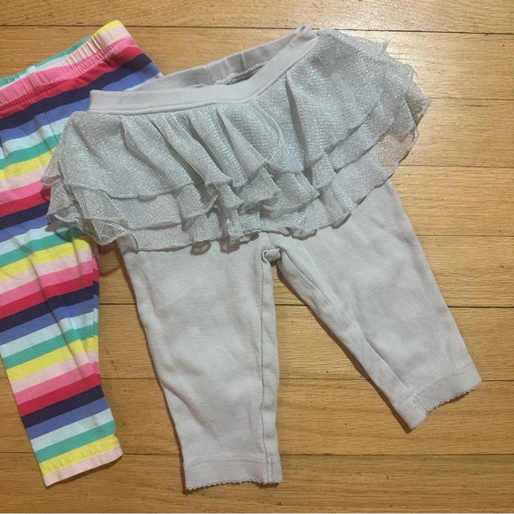 2/$10 Sale! Carter’s Gray Ruffle Pants and Striped Pants Size 6 Months - Picture 6 of 6
